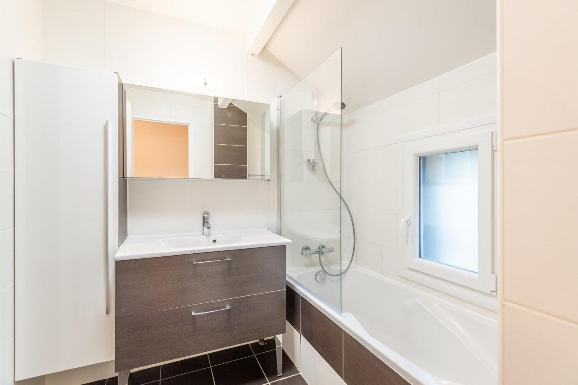 Vakantiehuis Alpiloc - Town House With Garden And Winter Lounge *