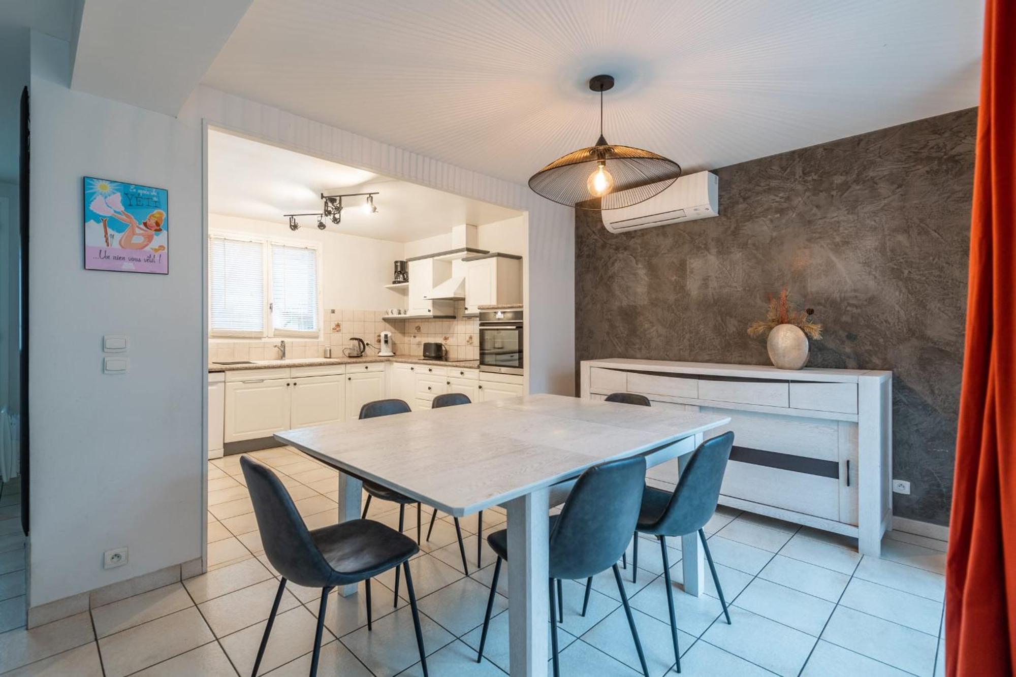 Alpiloc - Town House With Garden And Winter Lounge Vakantiehuis